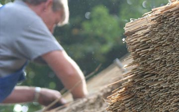 professional Nuthampstead thatchers